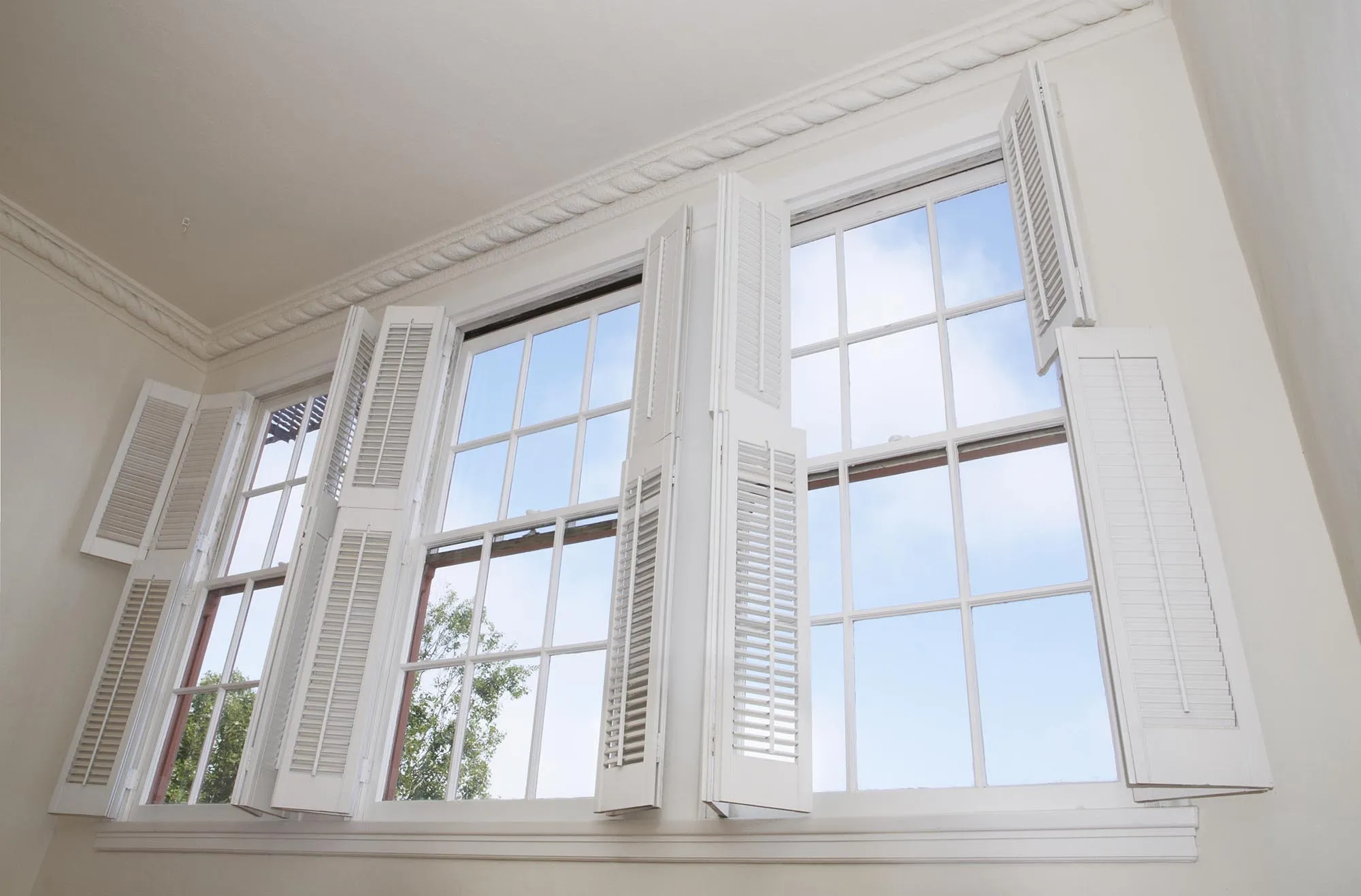 Energy Smart Exterior Restoration: Your Indianapolis Siding & Window Experts