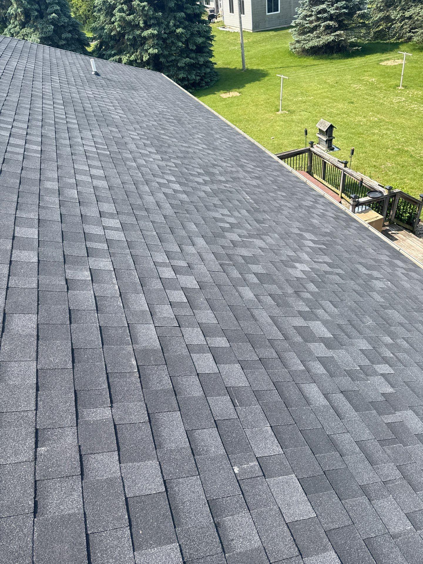 Expert Kalamazoo Roof Contractor: Premier Roofing Replacement Services