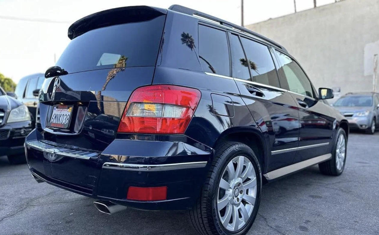 Varied Selection of Pre-Owned Automobiles