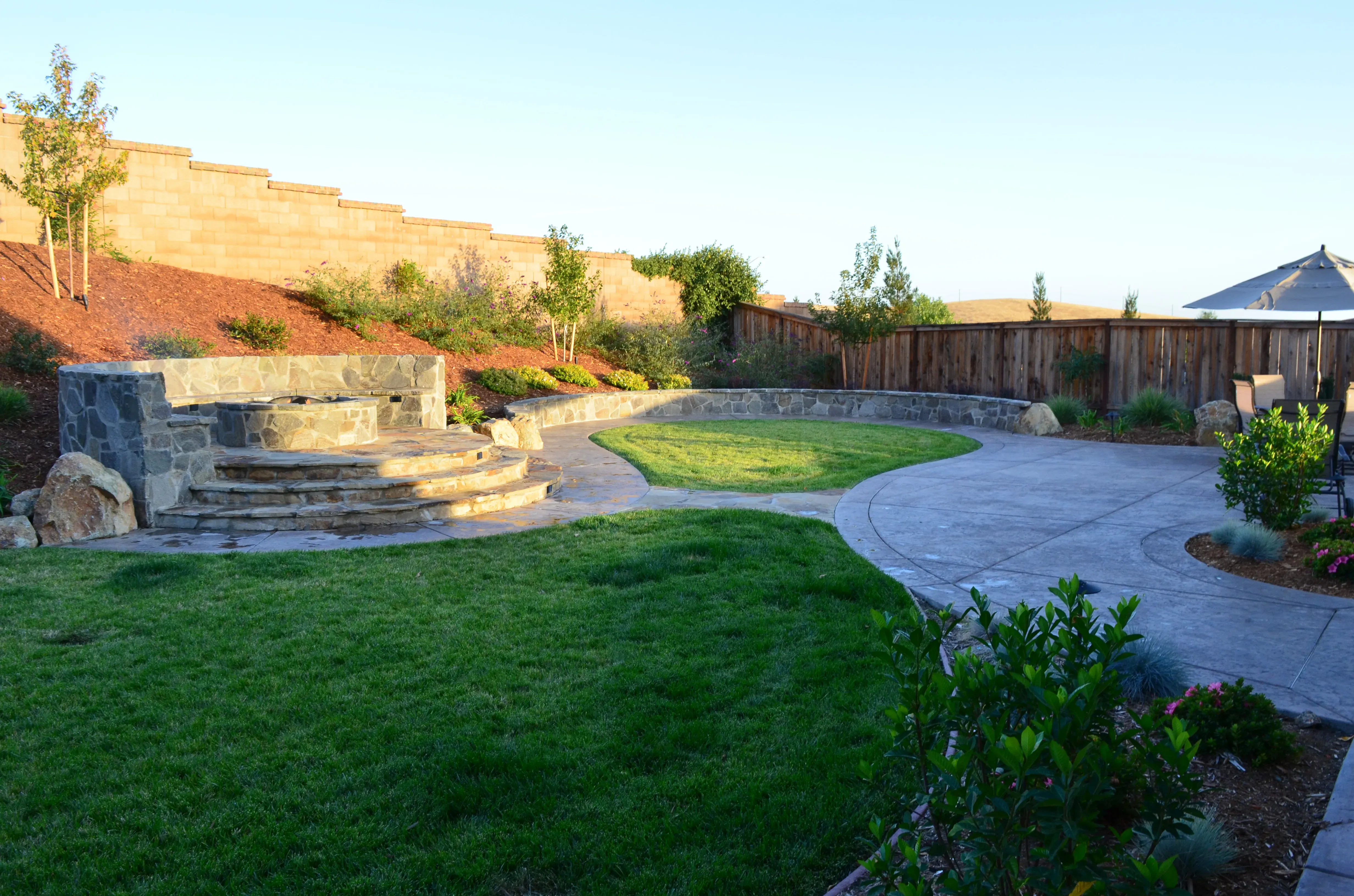 Decorative Concrete and Retaining Walls