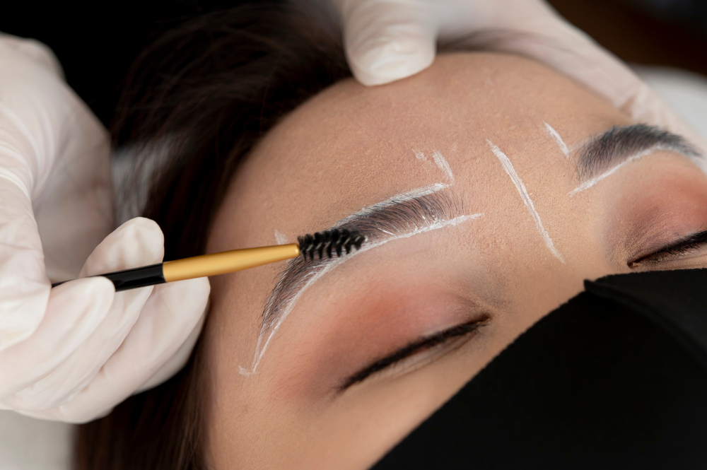 Lash Lifts: Naturally Amplify Your Lash Glamour