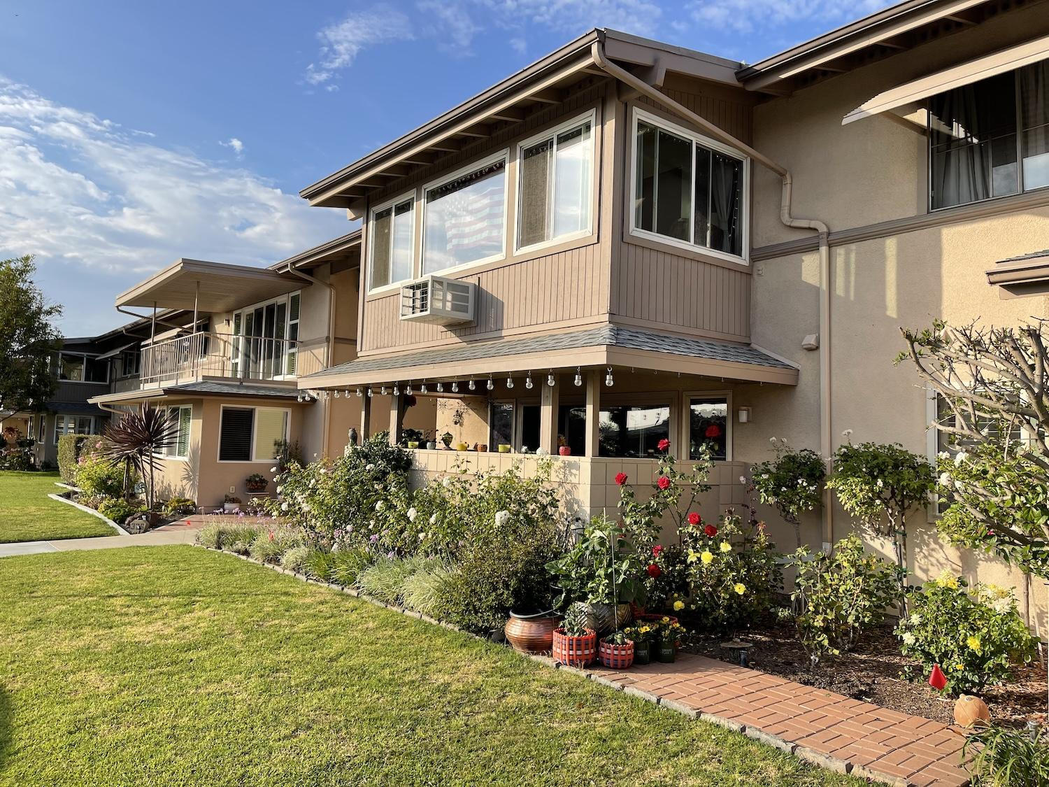 Co-Op Home Listings in Leisure World Seal Beach