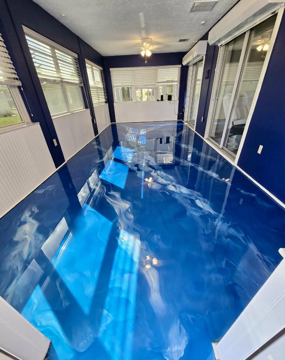 Decorative Metallic Epoxy Finishes That Create a Statement