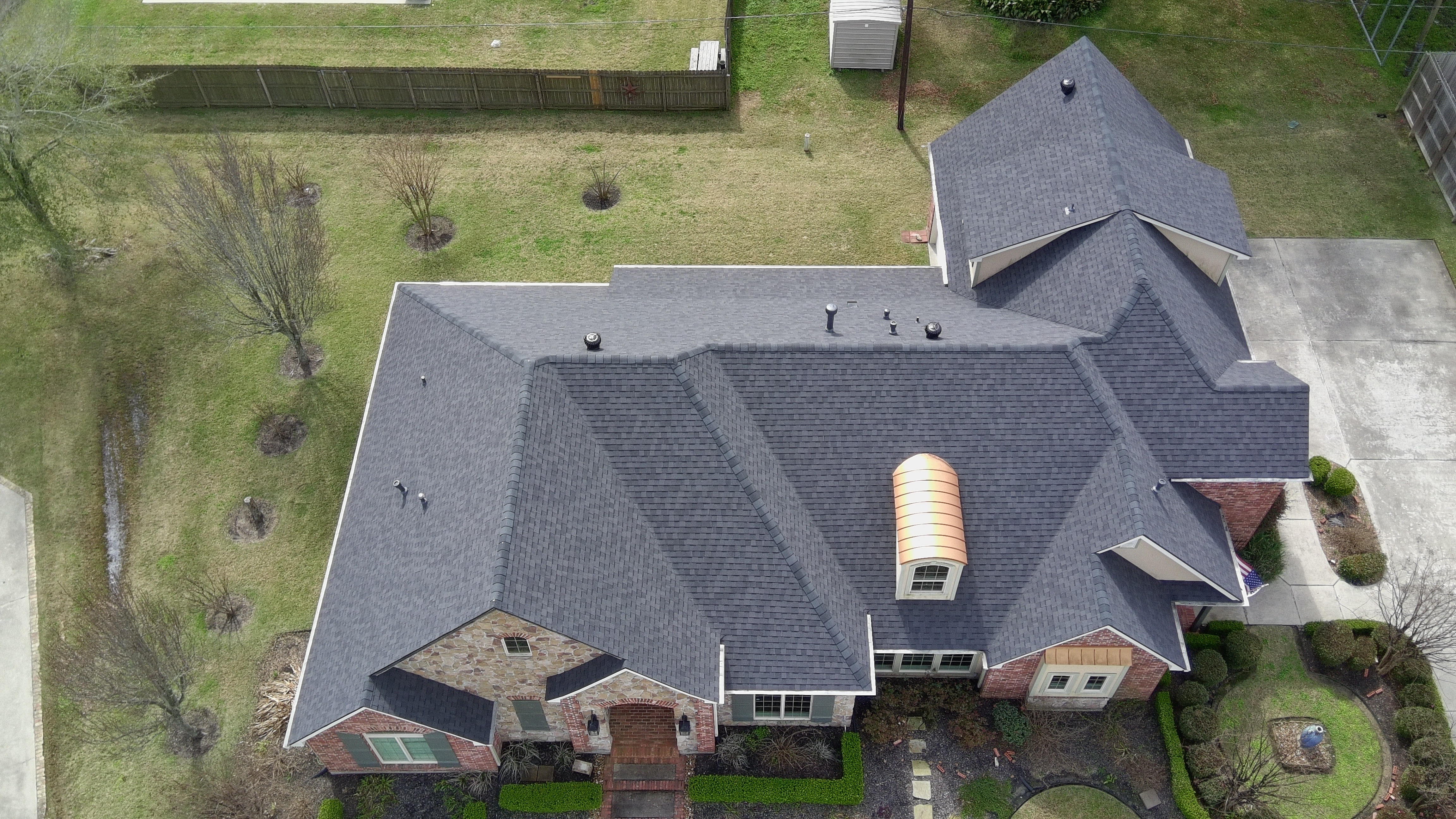 Rapid Commercial Roof Repairs and Emergency Restoration