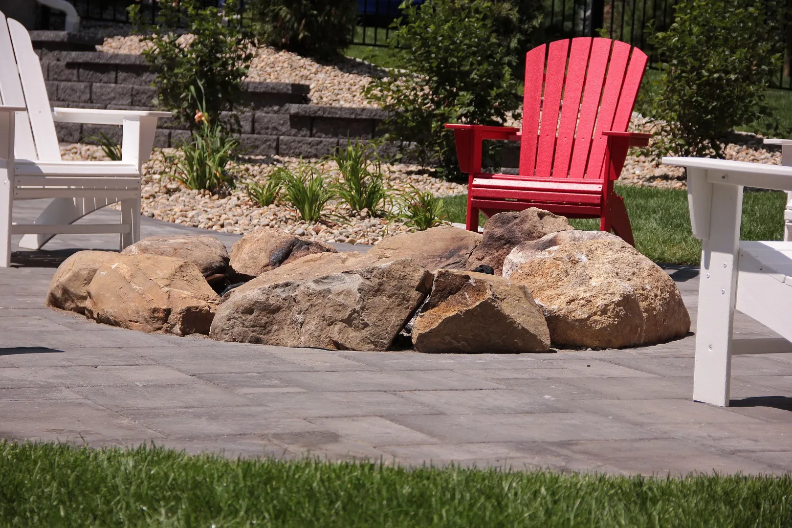 High-Quality Landscape Materials for Your Hardscaping Needs