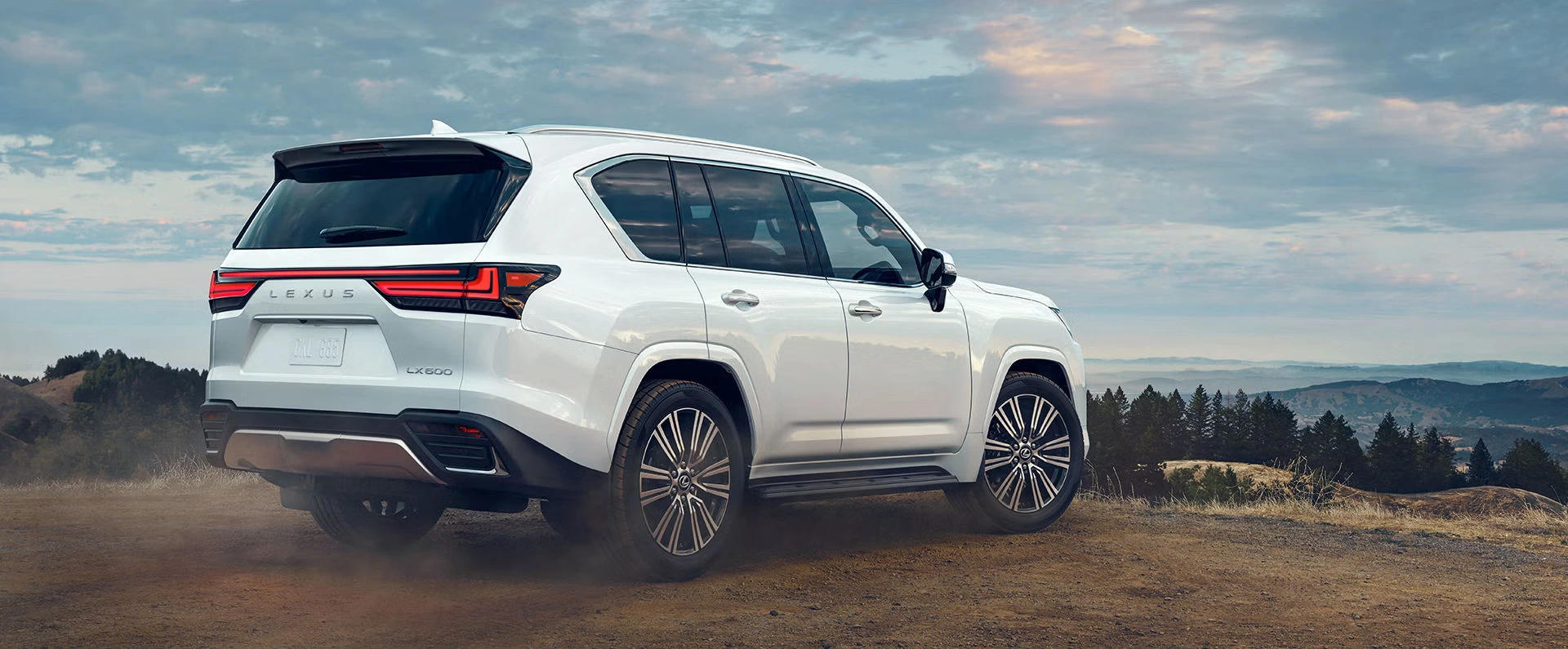 The Value of Choosing Authentic Lexus Interior Pieces