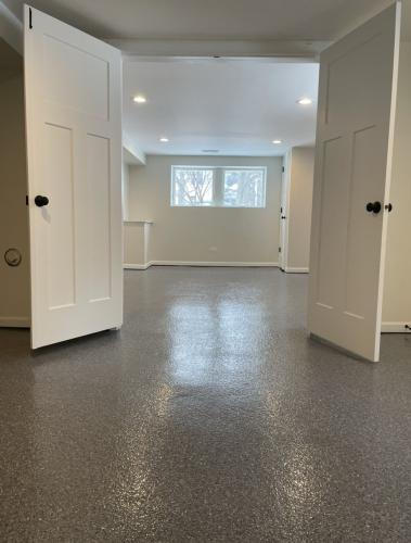 Professional Basement Floor Coatings for Elk Grove Village Homes