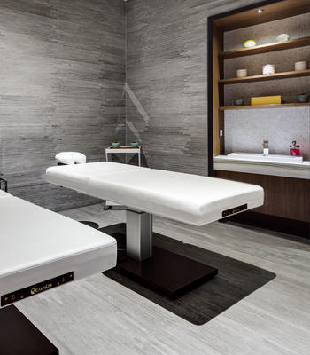 Heavy-Duty Massage and Treatment Tables Built for Professionals