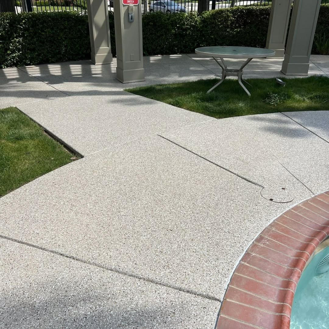 How Bakersfield's Climate Affects Outdoor Pool Deck Concrete