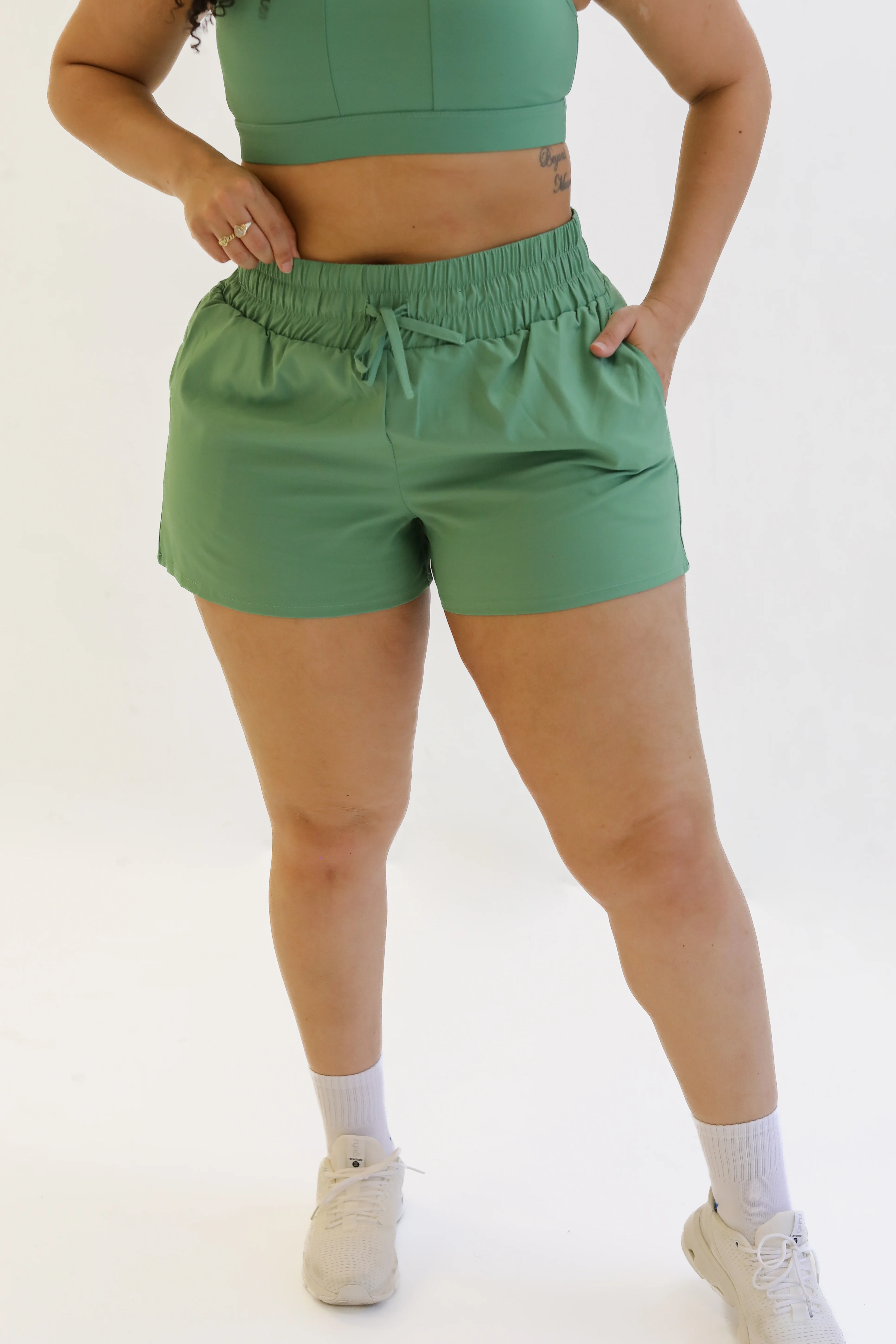 Knock Out Shorts (3") - Pistachio
