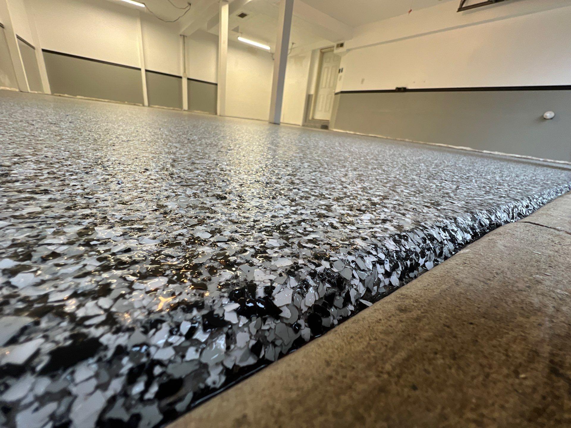 Durable Garage Floor Refinishing for Cleveland Homes