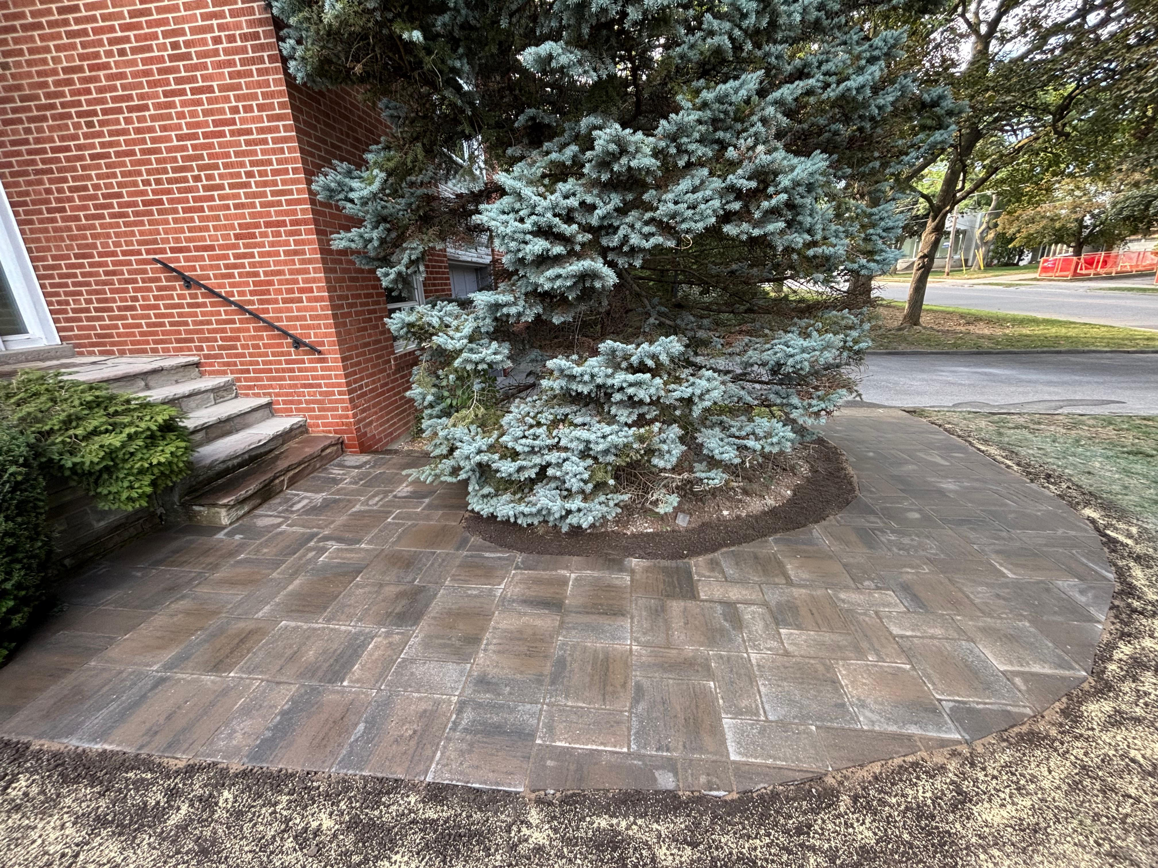 Comprehensive Outdoor Living Solutions