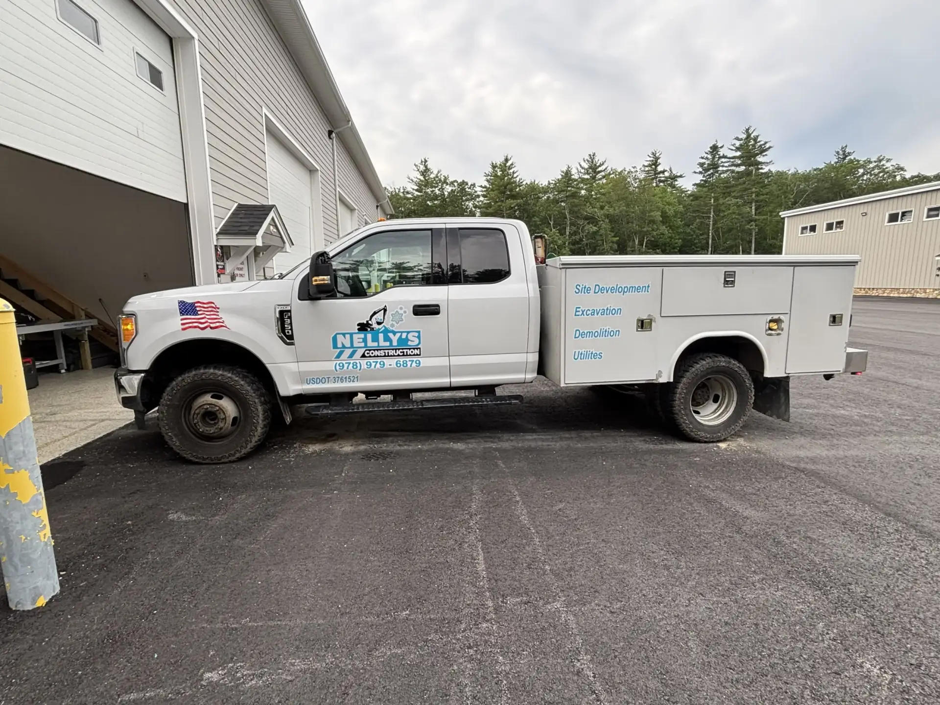 Vehicle Graphics: Promote Your Business on the Go