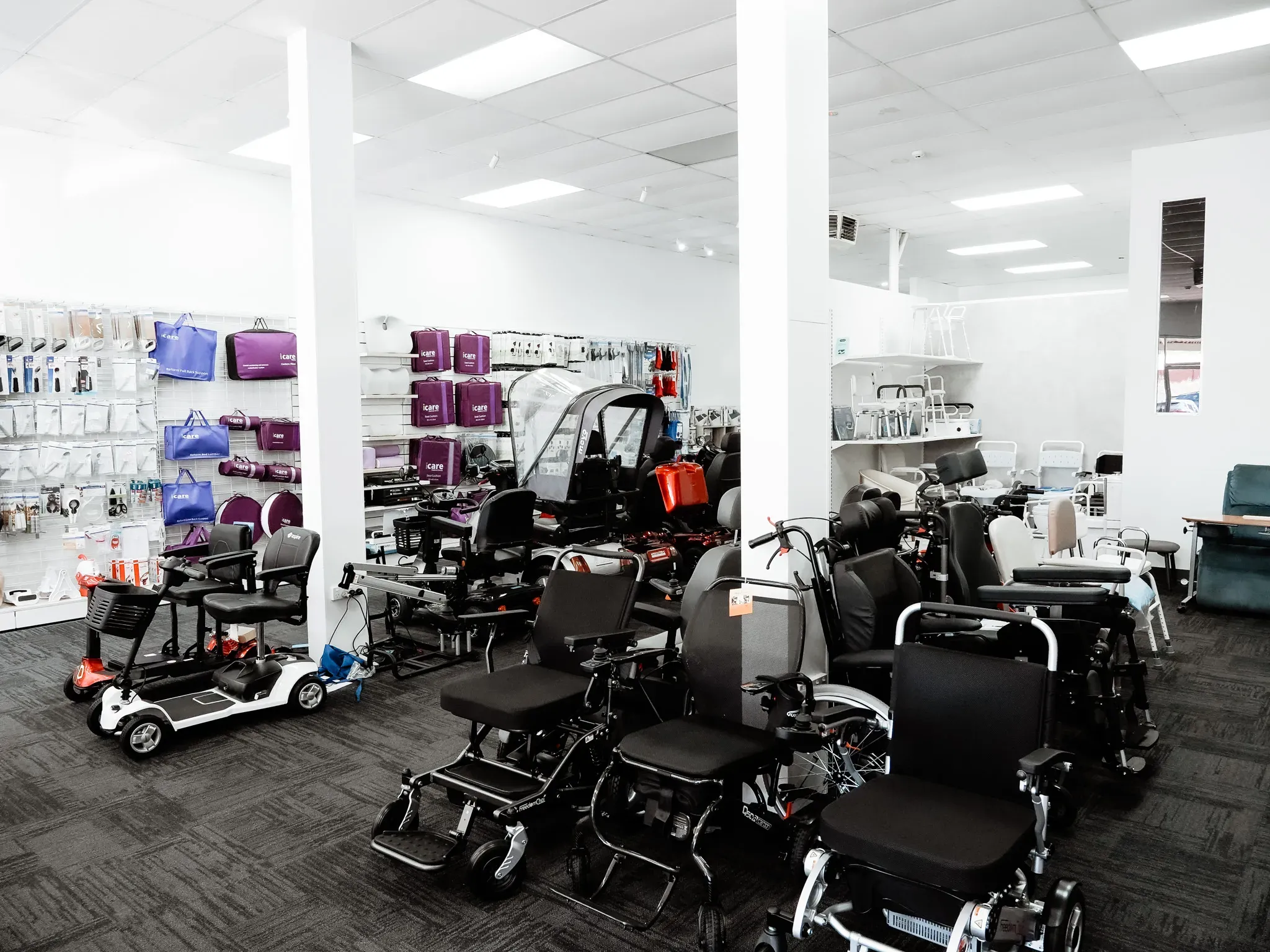 Comparing Standard Walkers and Rollators for Your Needs