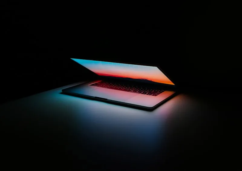 Your Expert Guide to Buying Premium Refurbished Laptops
