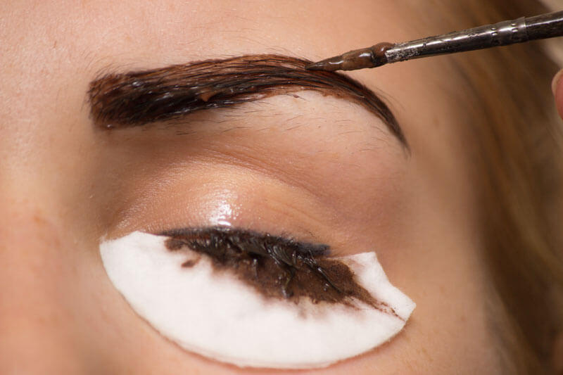 Eyebrow Tinting
