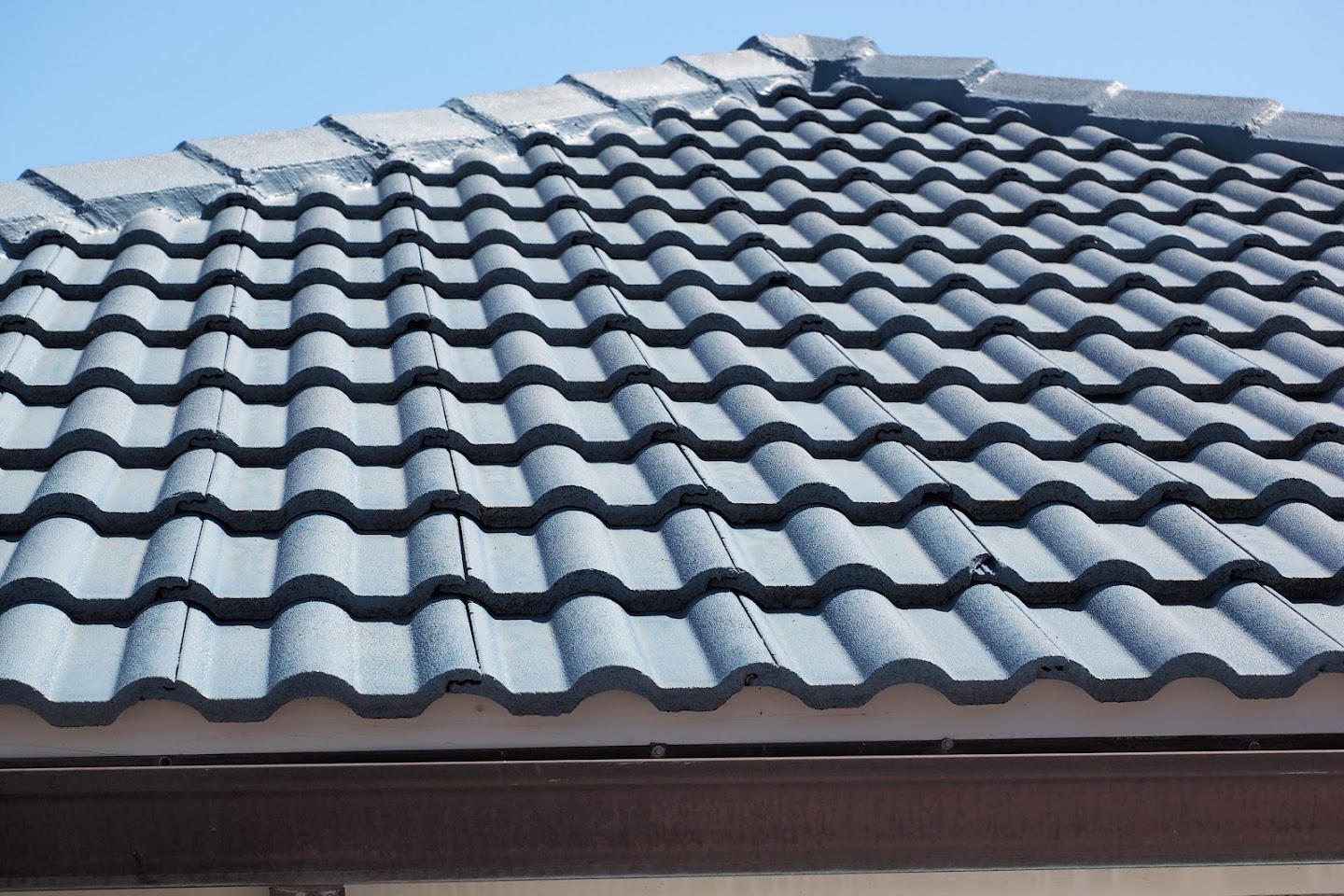 Comprehensive Roof Installation and Replacement