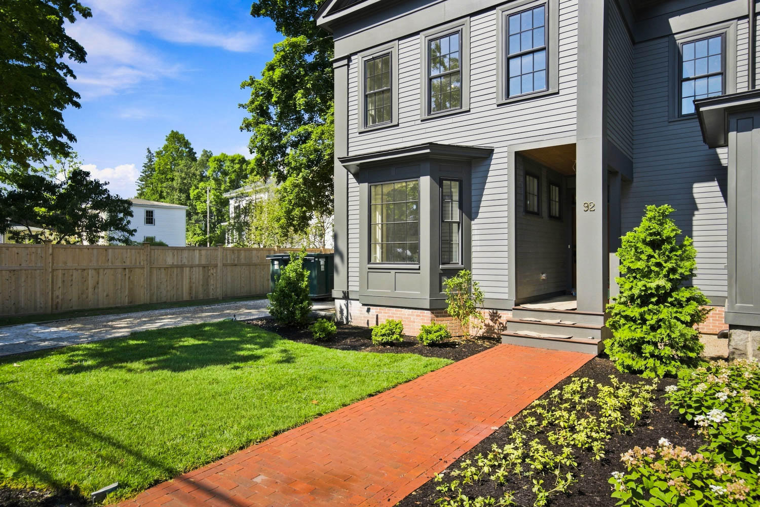How a Seniors Real Estate Specialist Supports Your Transition