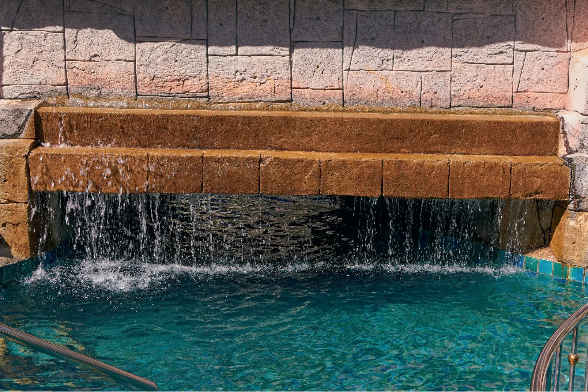 Custom Swimming Pool Design
