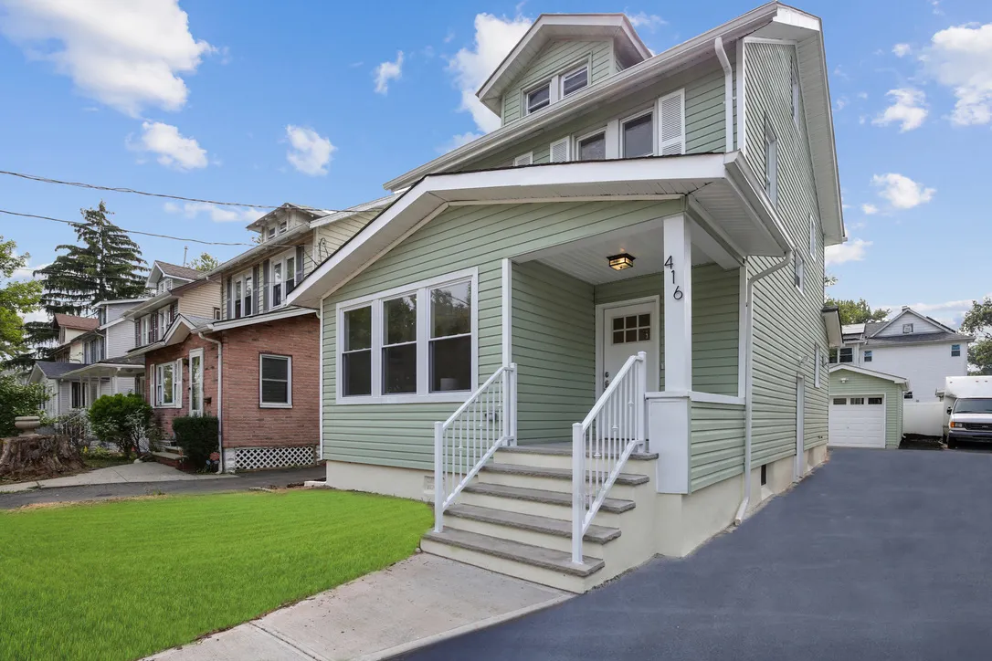Advantages of Selling Your Plainfield Property As-Is
