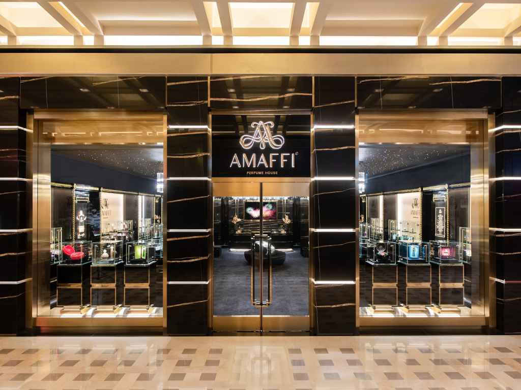 The Art of Crafting Each Scent