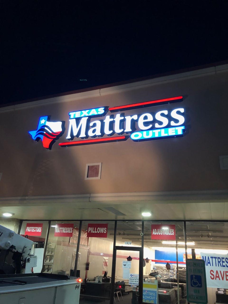 Angleton's Hometown Mattress Store Serving Brazoria County