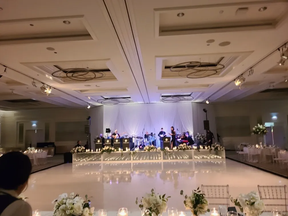 Luxury wedding lighting design