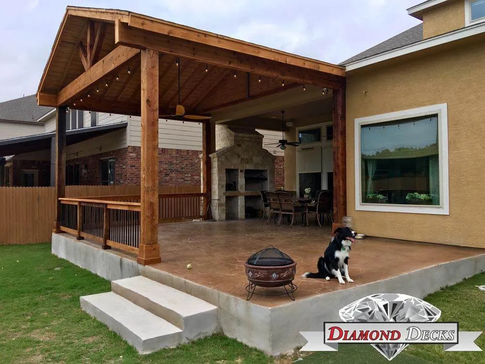 Top Deck Builders in San Antonio – Diamond Decks Delivers