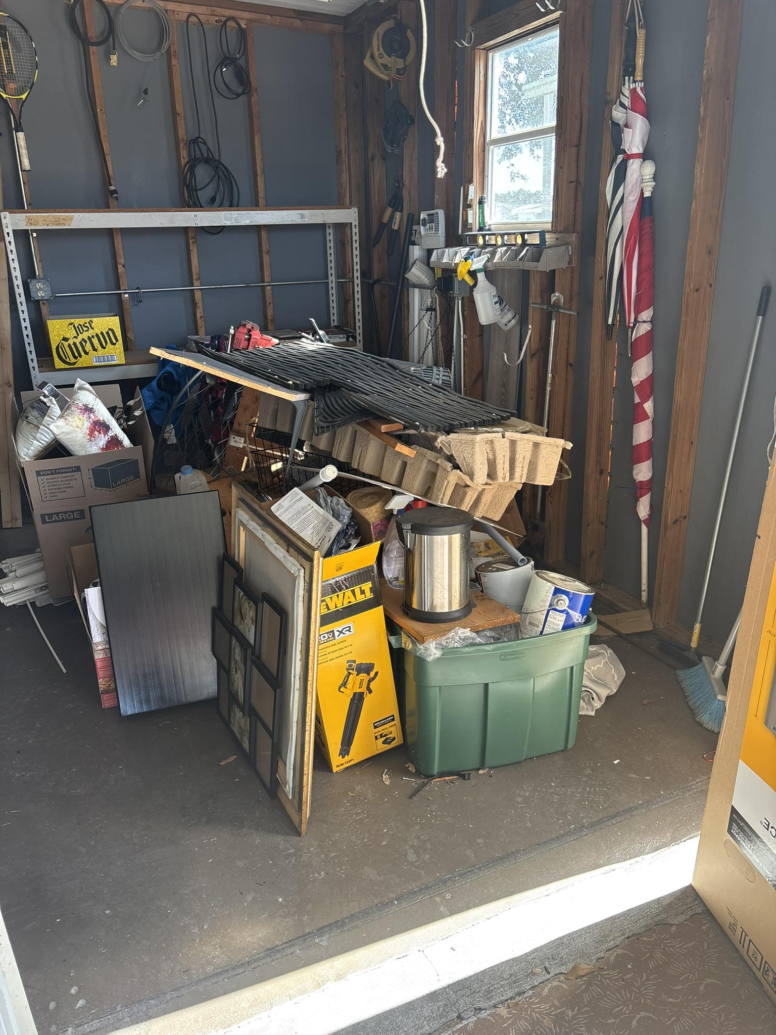 House and Estate Cleanouts for Homeowners and Landlords