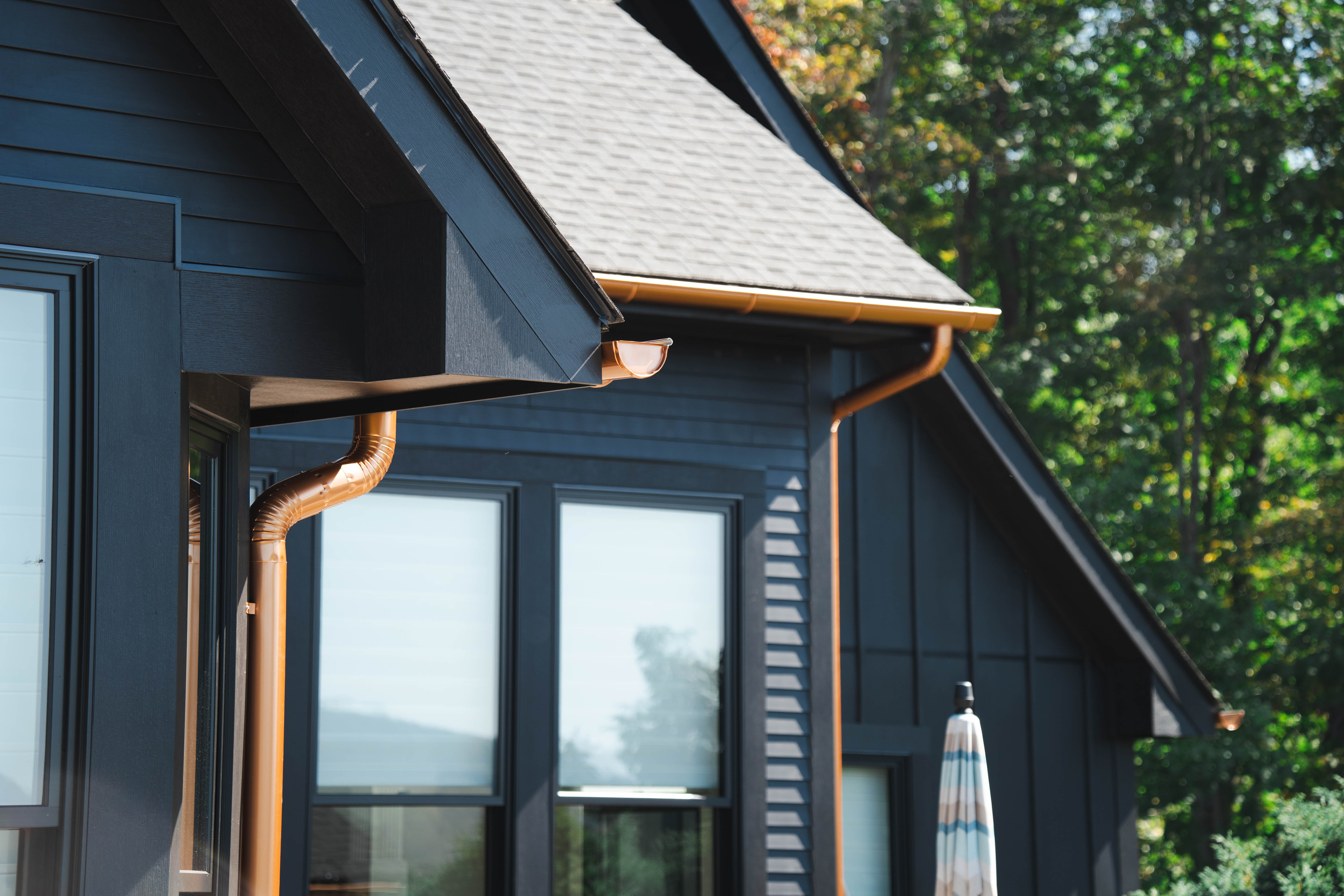 Why Choose Seamless Gutters for Your Home