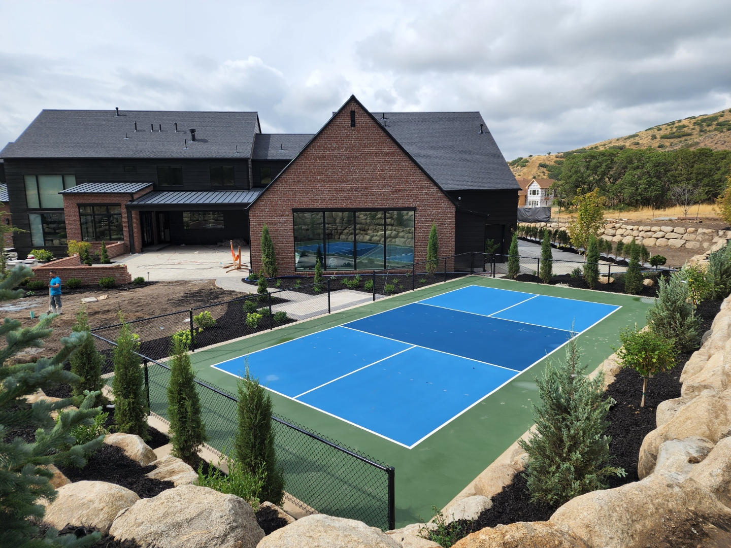 Comprehensive Pickleball Court Installation