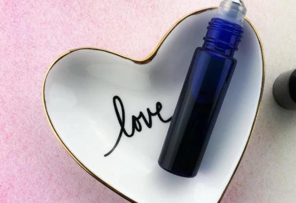 Blending and Crafting Essential Oil Recipes