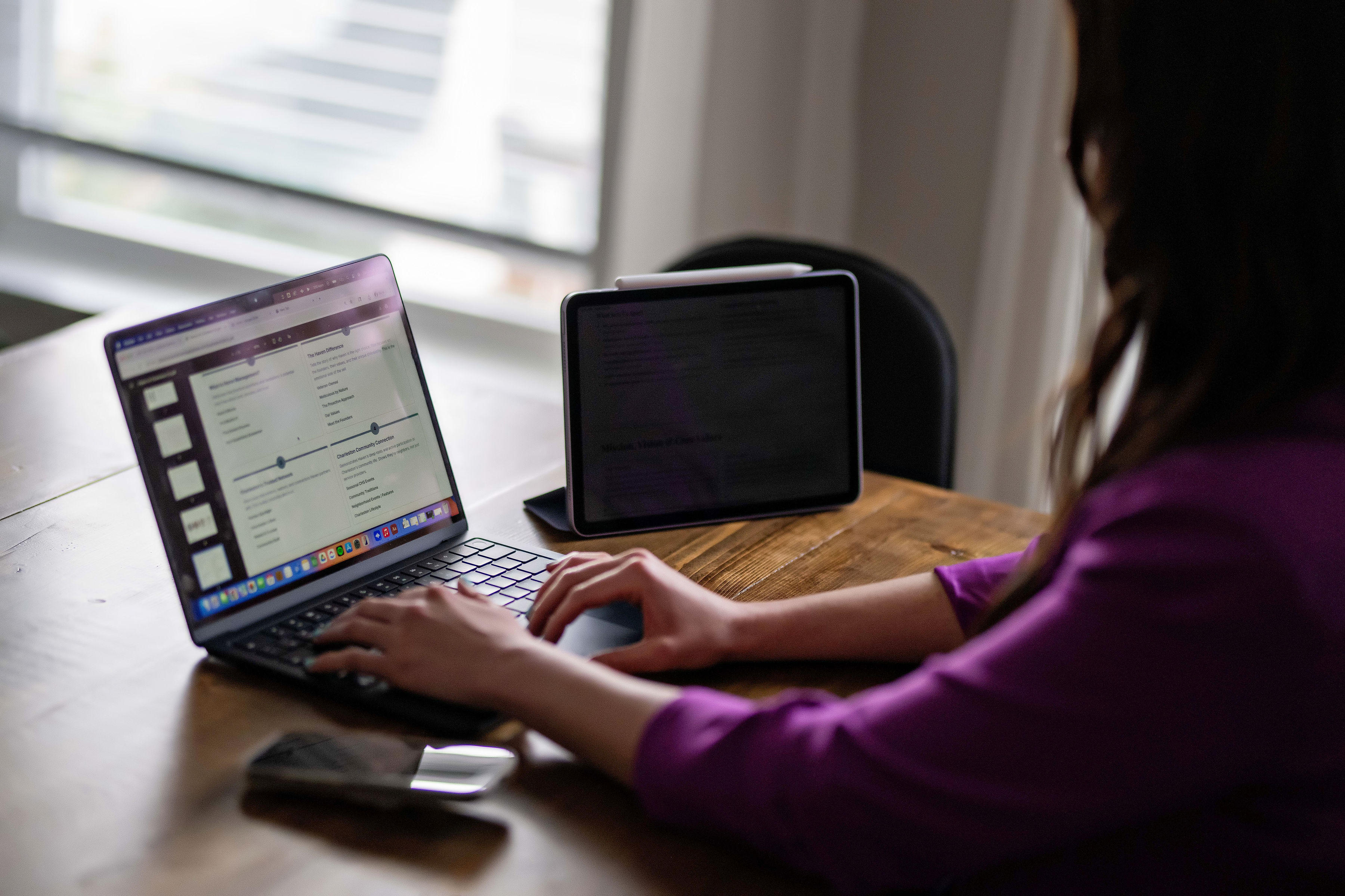 Scale Your B2B Connections With Smart Outreach Tools