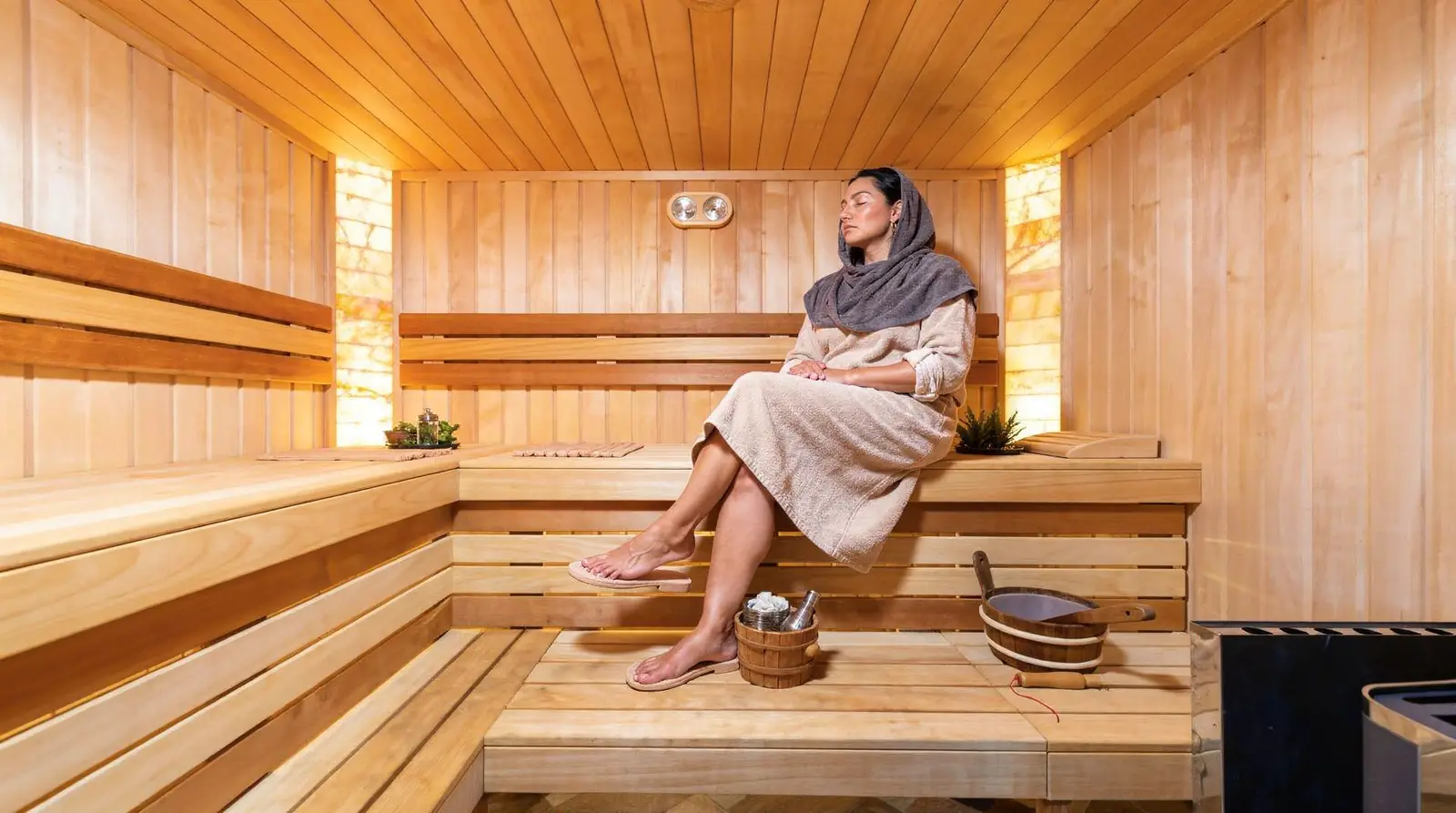 Taking sessions to decompress and remove mental stress can benefit overall mental health.; House