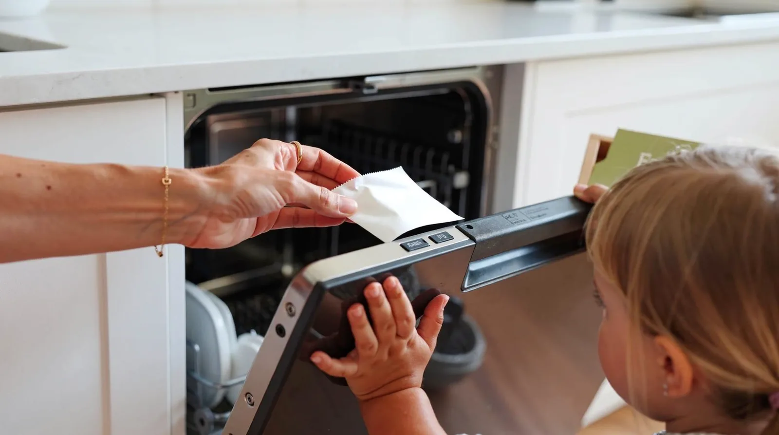 Laundry detergent sheets are designed as eco-friendly alternatives to liquid or powder detergents, often sold