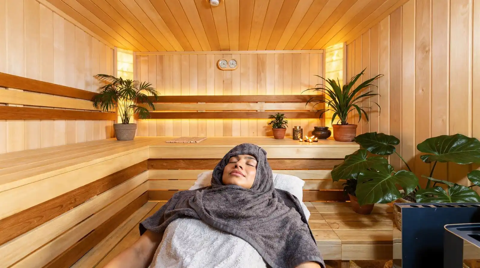 House of the Sun is located in Woodland Hills, CA, giving Los Angeles clients