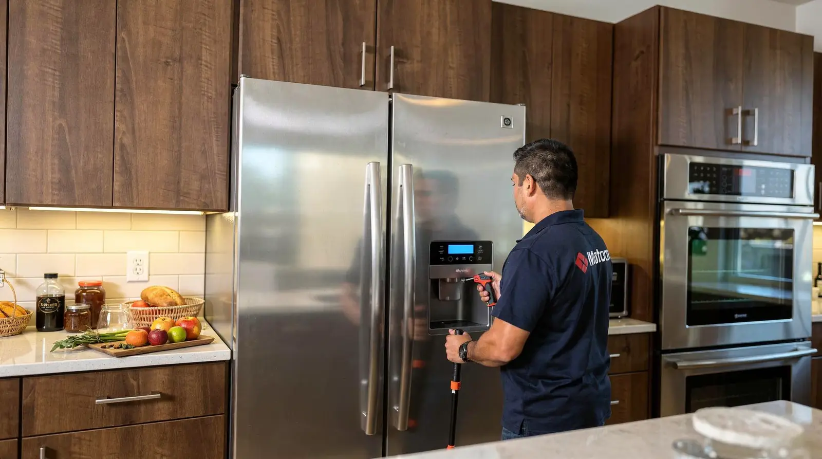 Emergency fridge service is available because a broken refrigerator can lead to spoiled food quickly