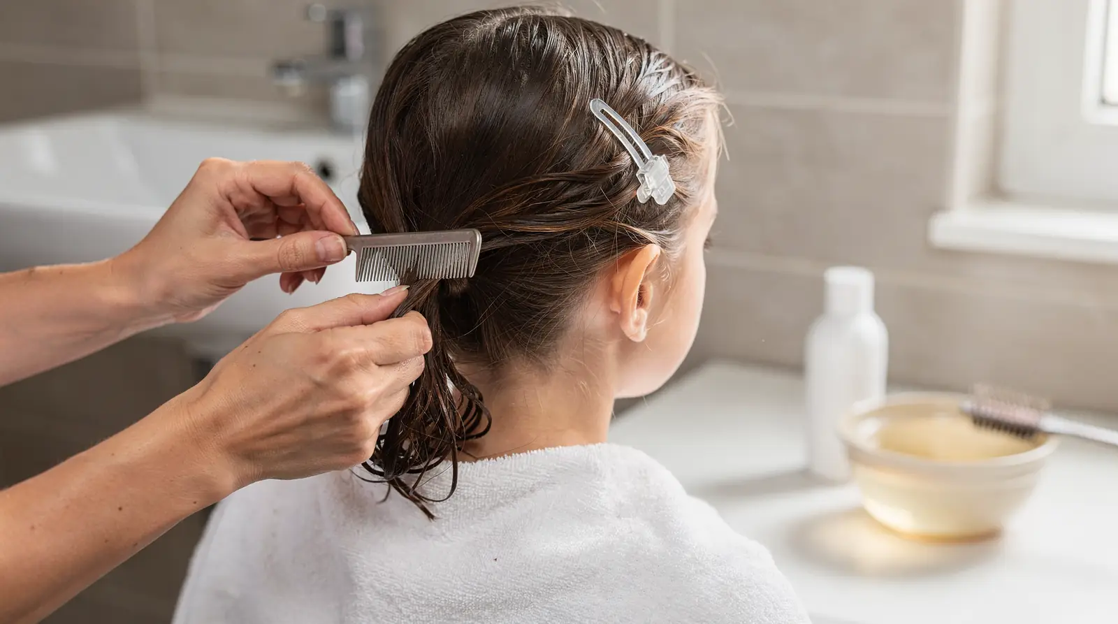 Lice Happens Atlanta provides mobile lice removal and professional head lice screening.; The head check/screening Lice Happens Atlanta provides mobile lice removal and professional head lice screening.; The head check/screening