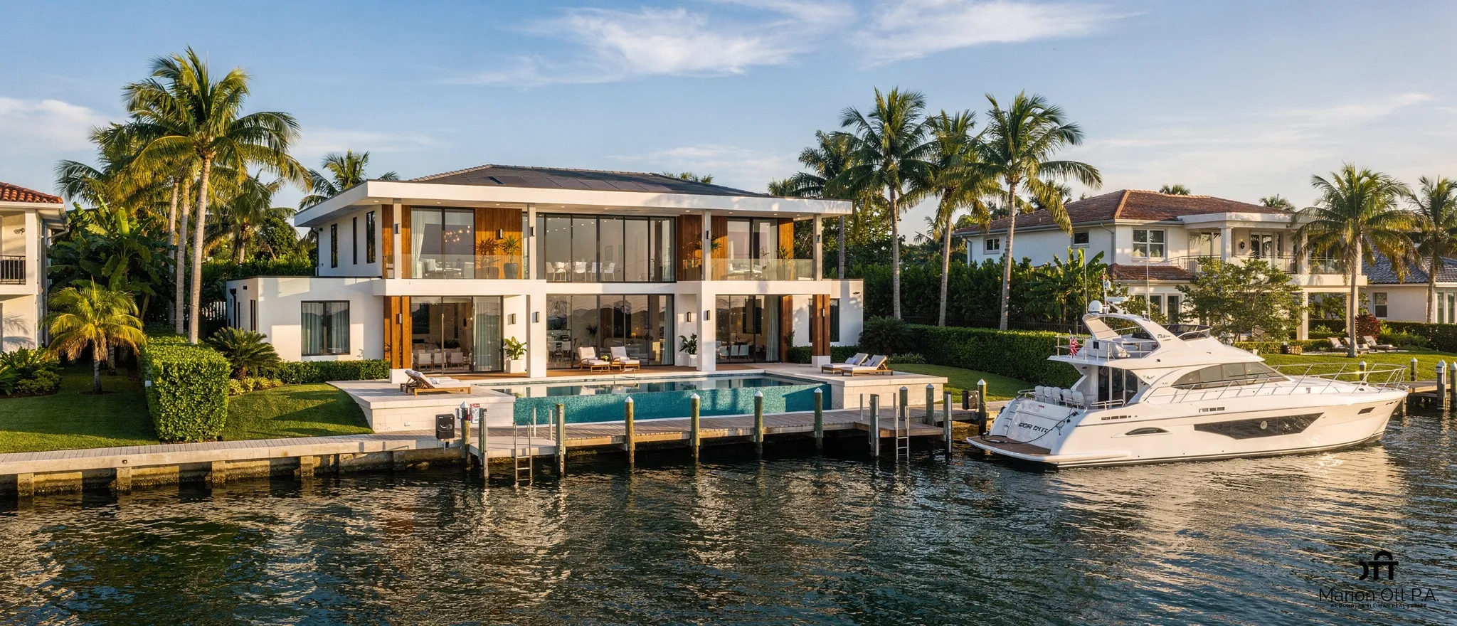 Marion Ott brings more than 25 years of South Florida real estate experience to buyers