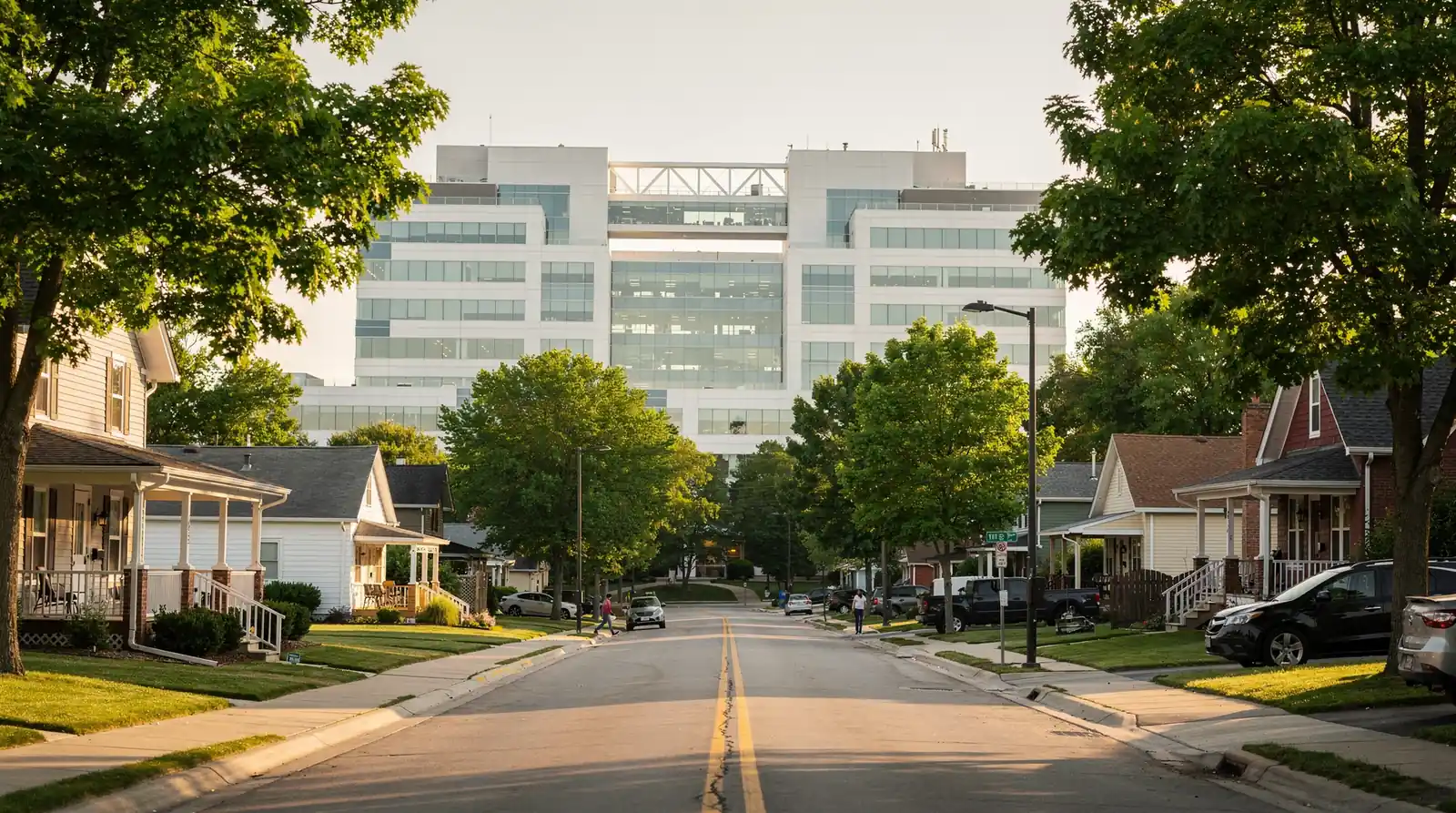 Rochester MN neighborhood street near the Mayo Clinic medical campus