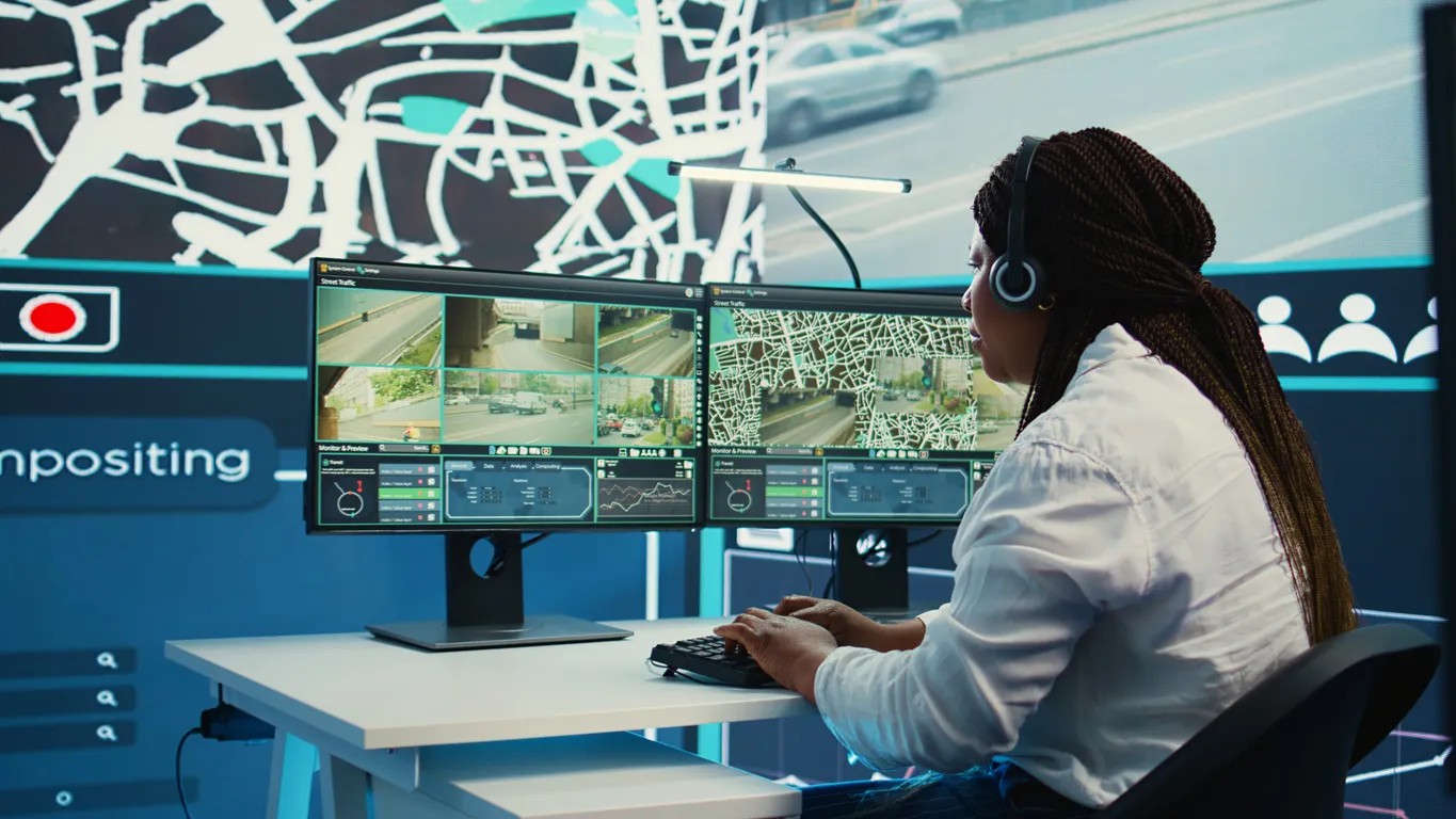 image showing people tracing in Birmingham office setting