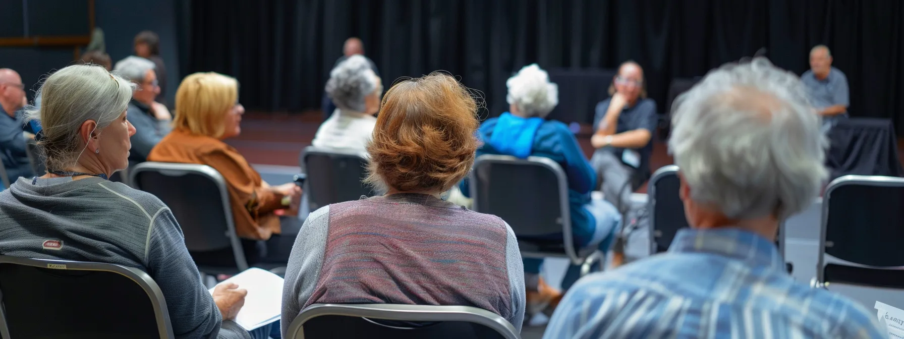 a group of people discussing and comparing different dechlorinators at a community forum.