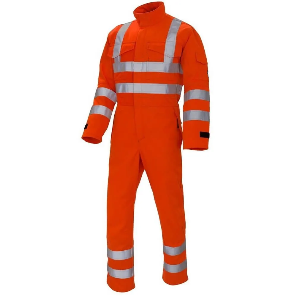 드라이클리닝은 모든 종류의 FR 의류에 안전한가요?