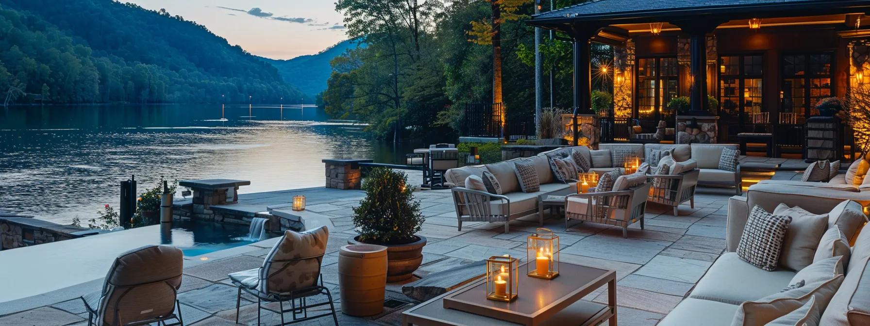 Luxury lodging with riverfront views and mountain backdrop for Ocoee adventure.