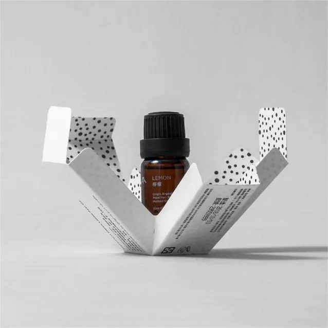 How to package essential oil rollers