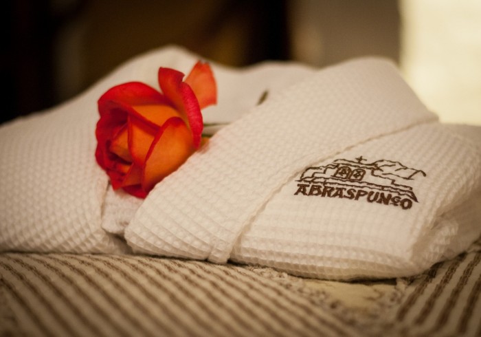 Bathrobe | Hacienda Abraspungo