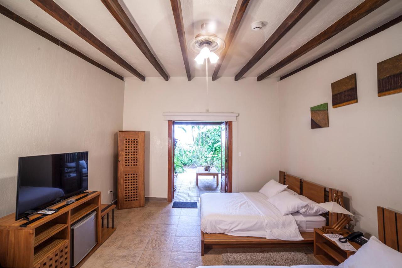 Suites | Kapari Lodge