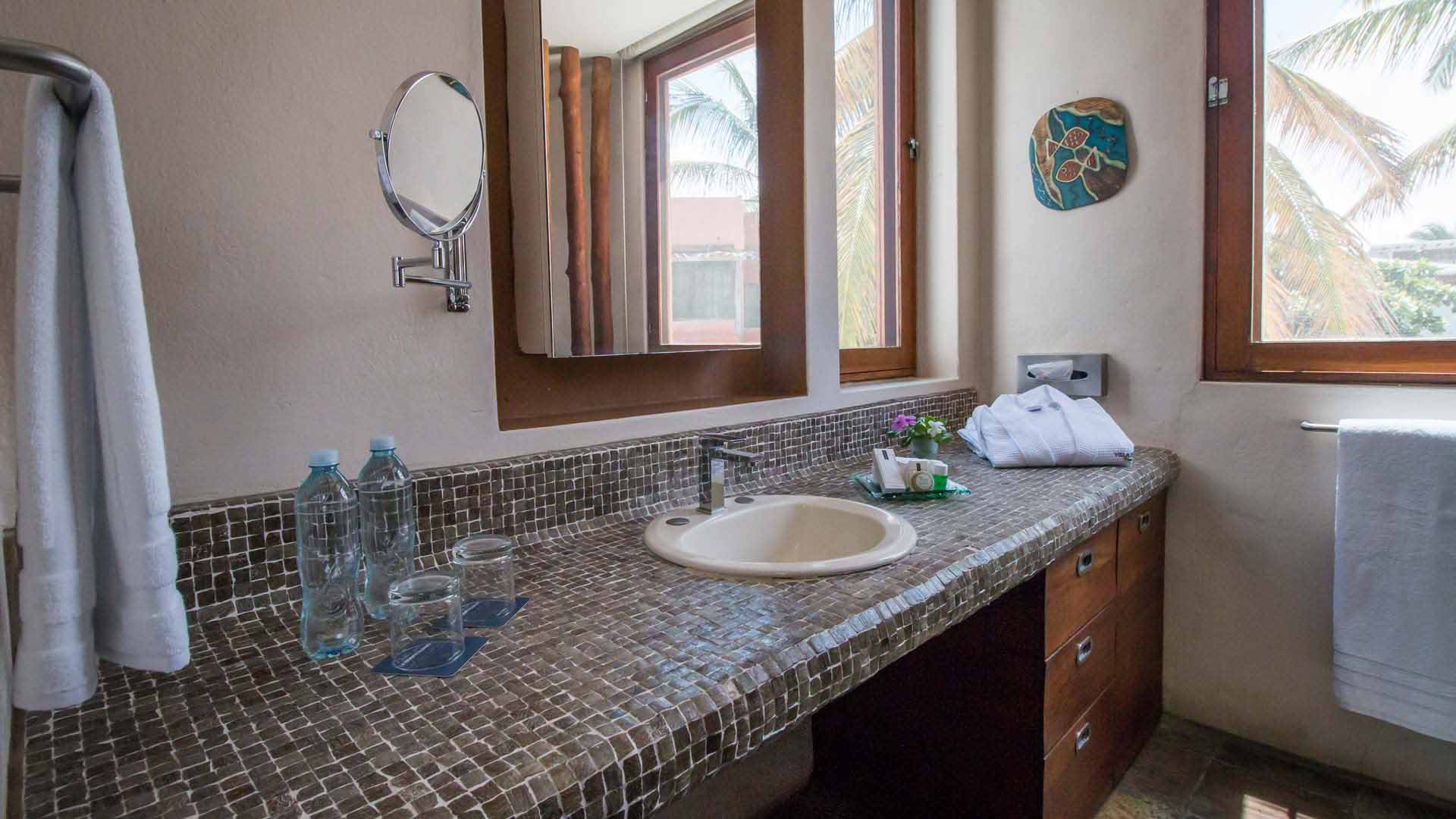 Bathroom | Villa Escalesia
