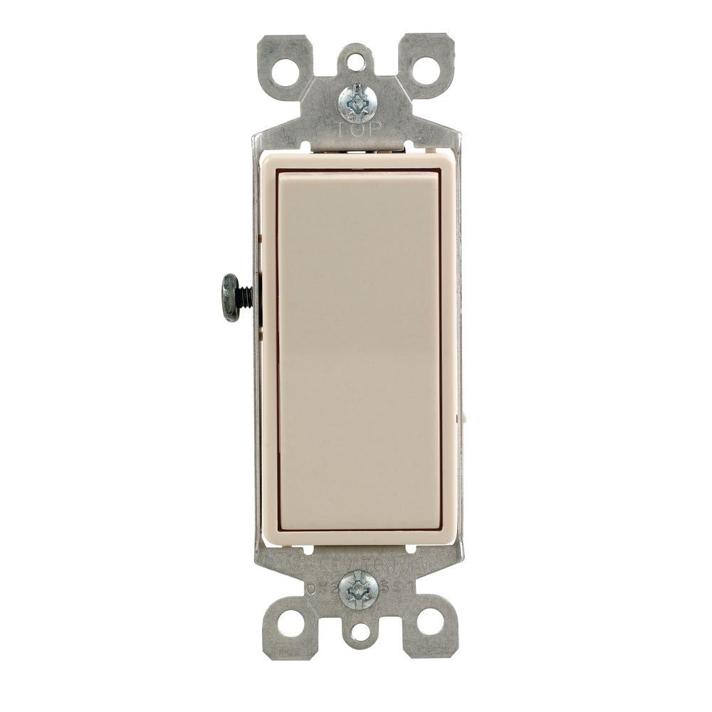 Decora Illuminated 15a Grounded 3-way Switch In Light Almond