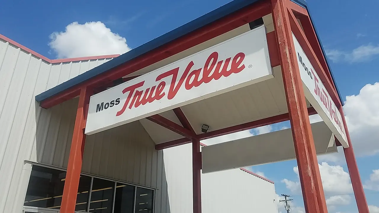 Moss True Value Hardware